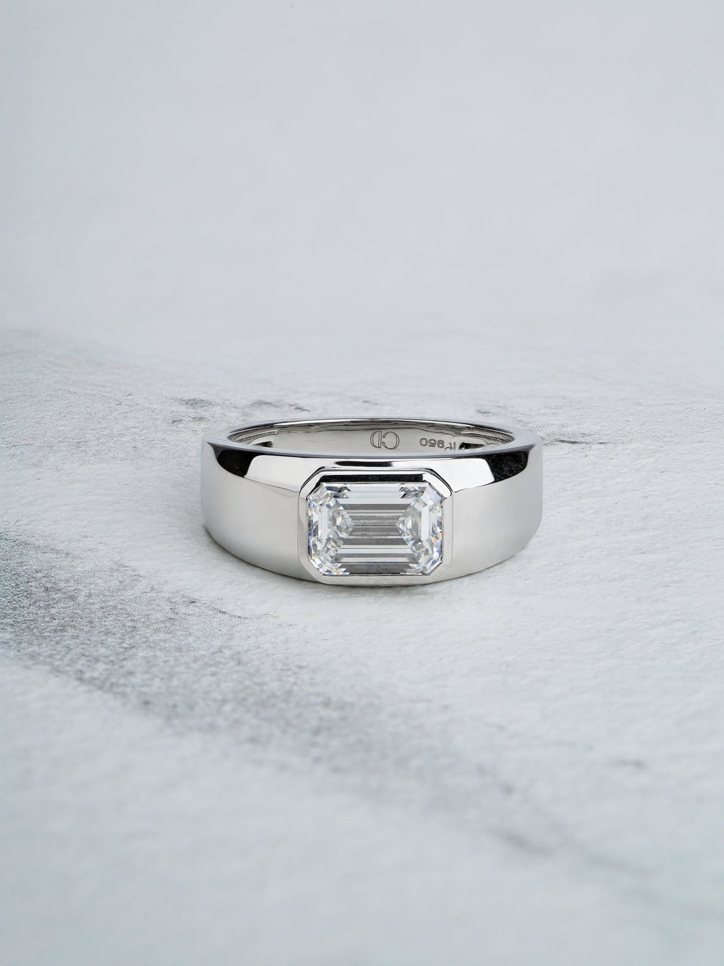 Emerald Cut Diamond Band