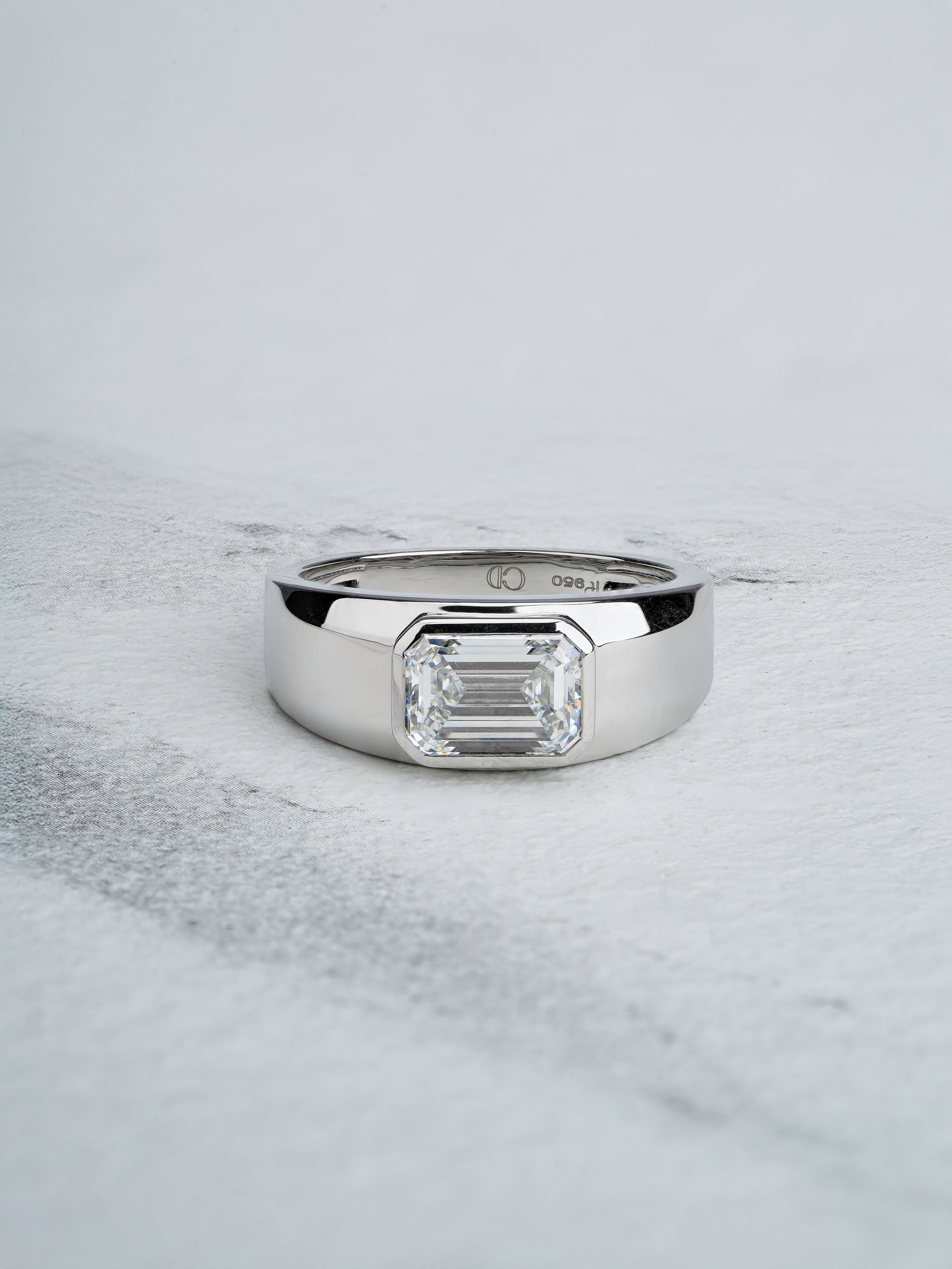 Emerald Cut Diamond Band